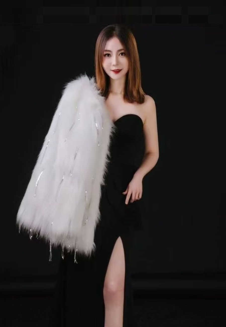 秦欣